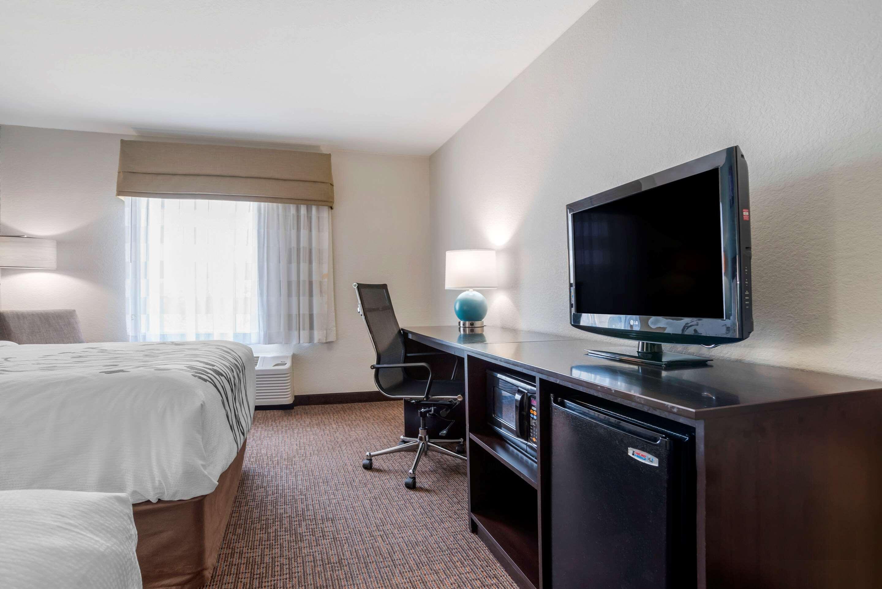 Sleep Inn & Suites Auburn Campus Area I-85 Eksteriør billede