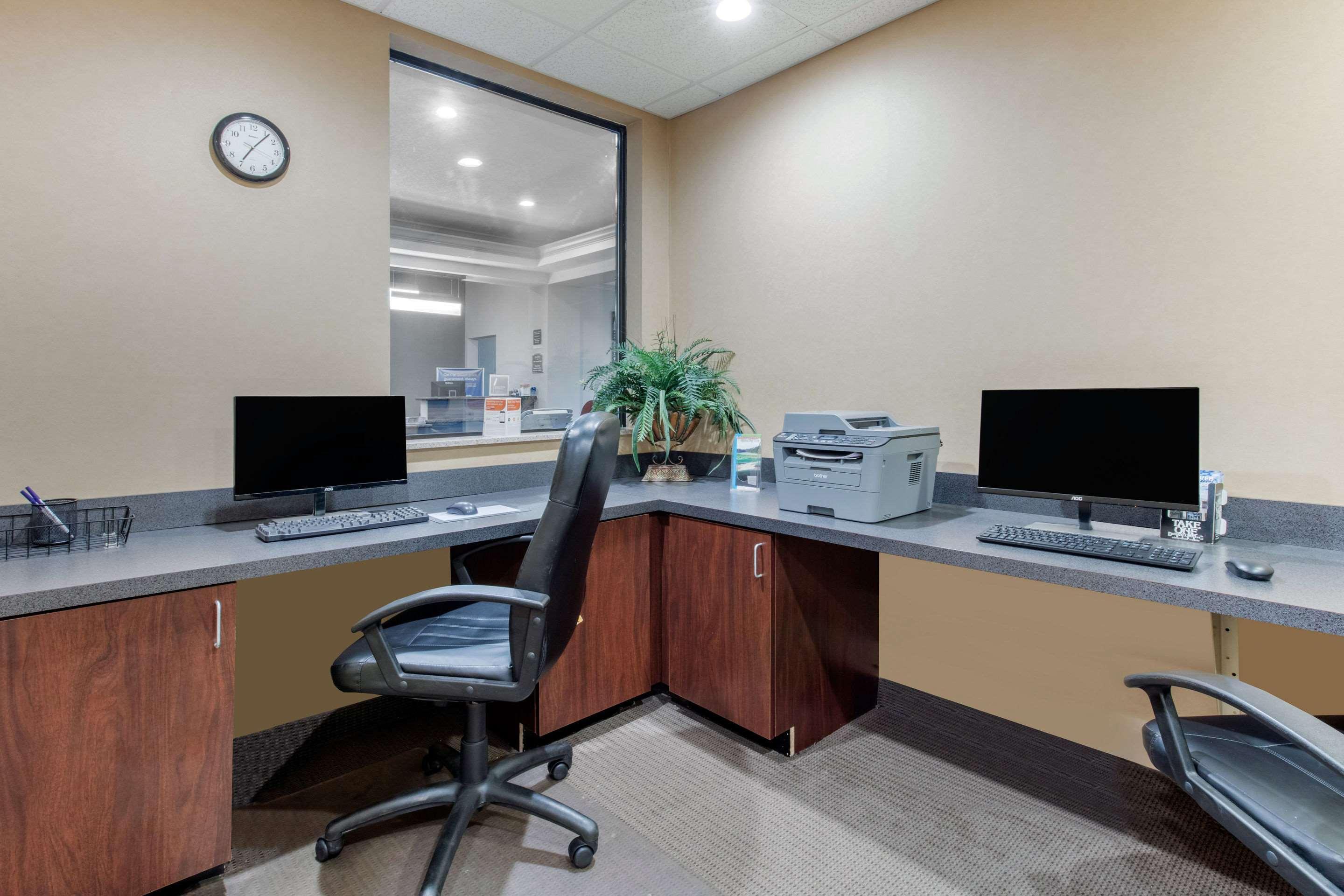 Sleep Inn & Suites Auburn Campus Area I-85 Eksteriør billede