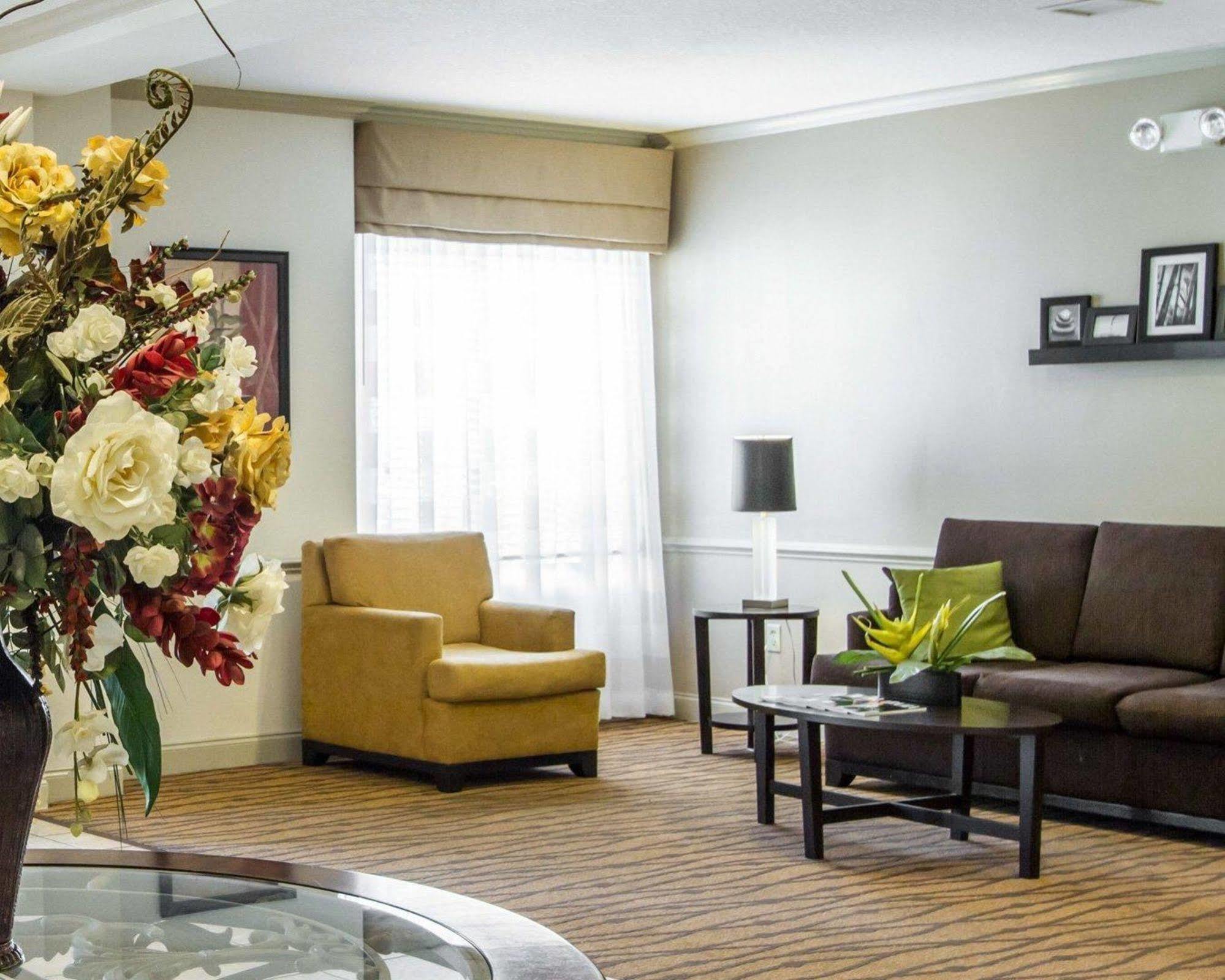 Sleep Inn & Suites Auburn Campus Area I-85 Eksteriør billede