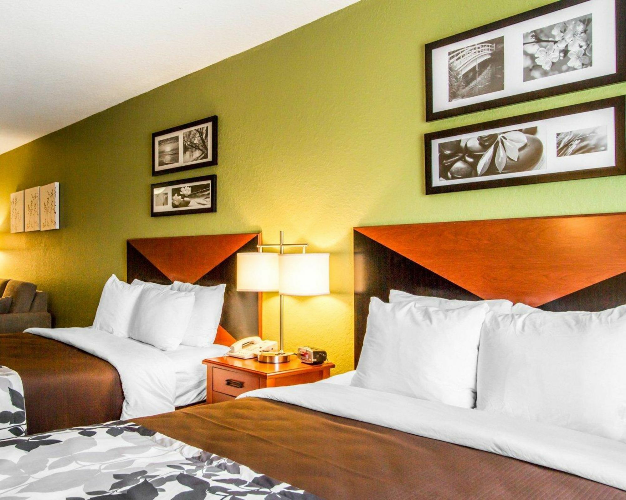 Sleep Inn & Suites Auburn Campus Area I-85 Eksteriør billede